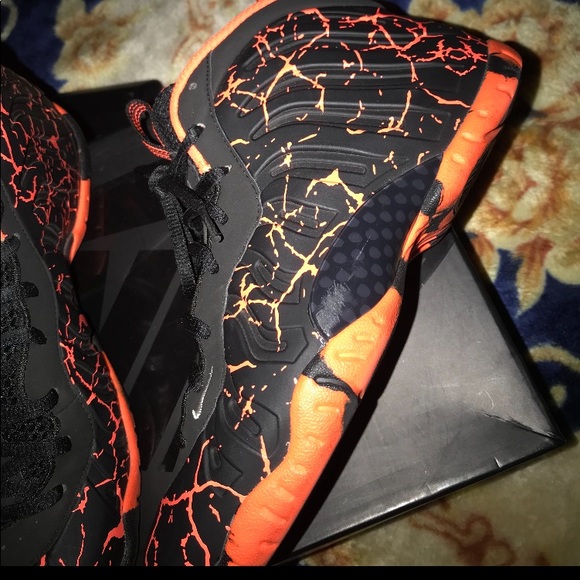 Lave Foamposites - Picture 7 of 8